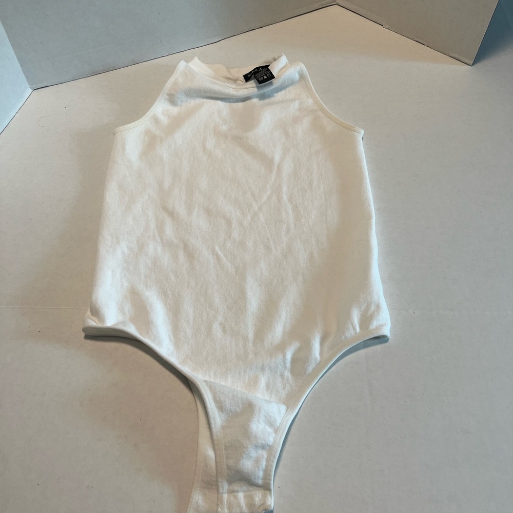White bodysuit one size
